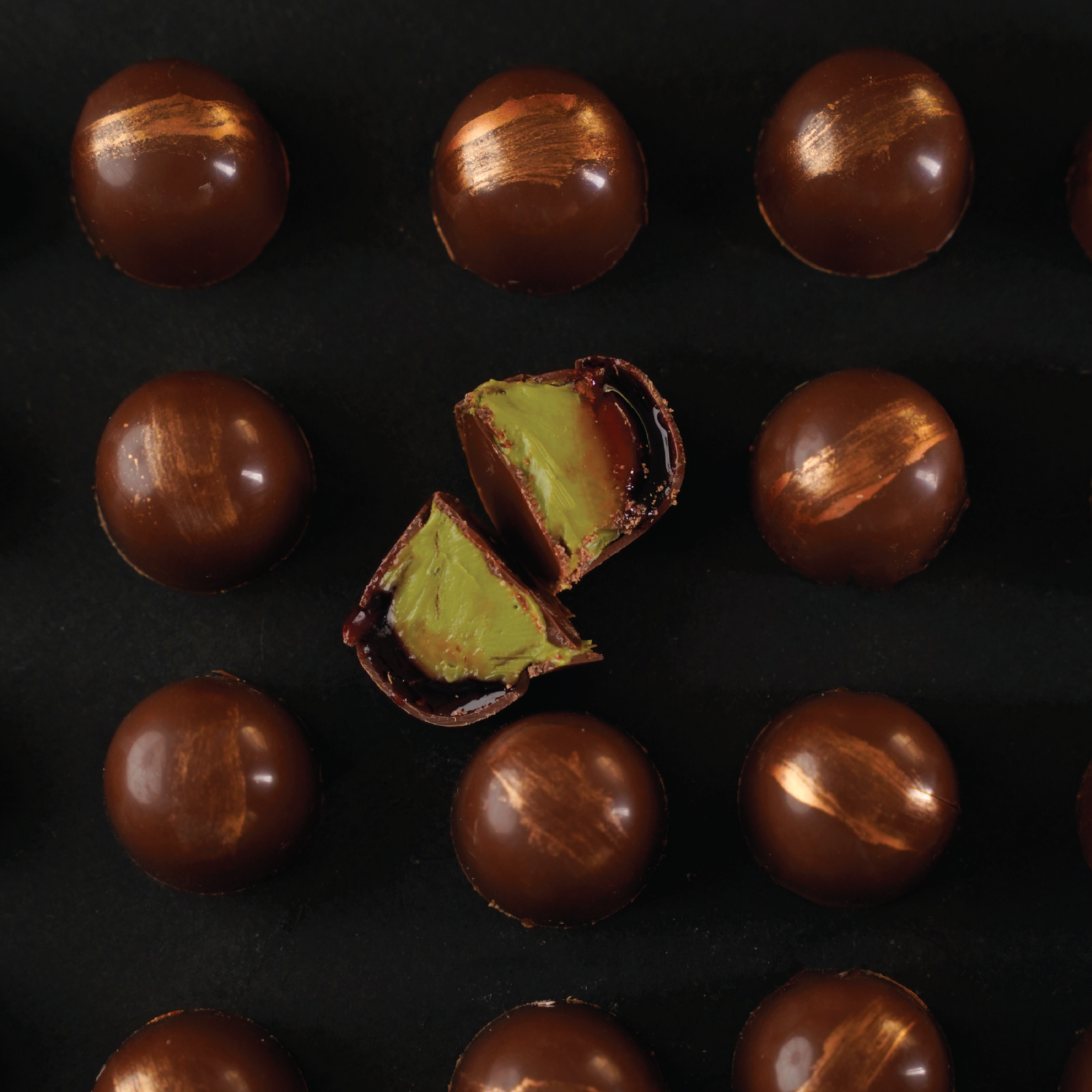 Pistachio and Raspberry Chocolate