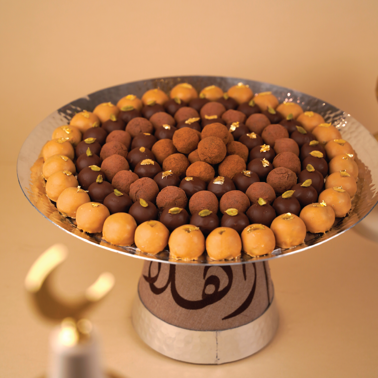 Sultan’s Gold Maamoul & Dates Truffle Stand