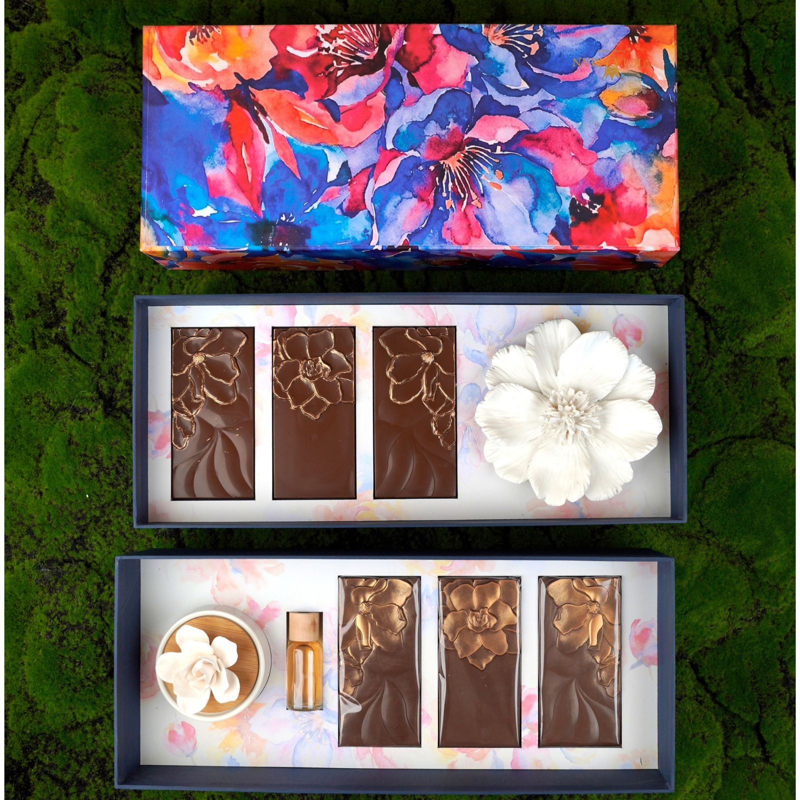 Acrylic Bloom Signature Box - Image 2