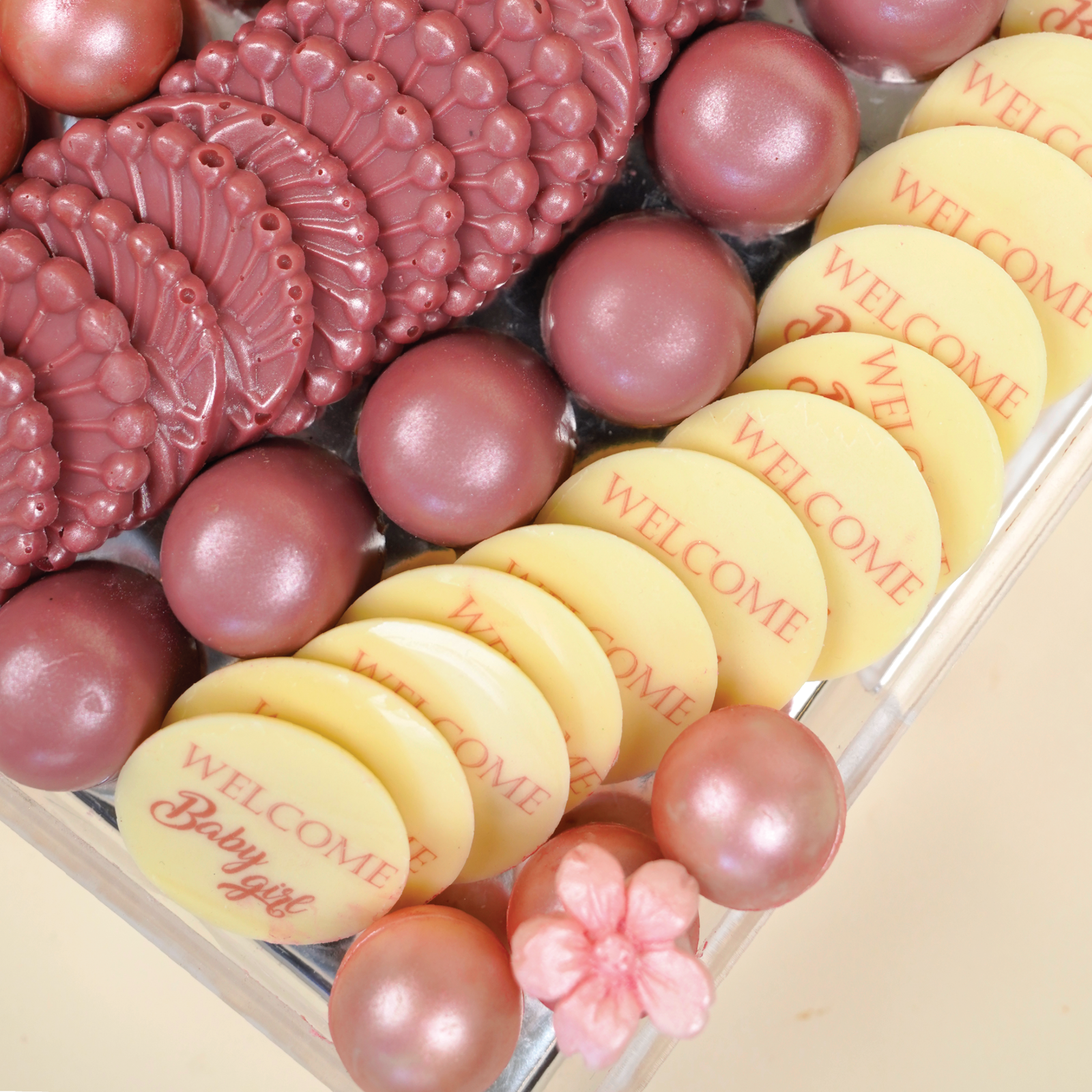 Royal Welcome Baby Girl Tray - Image 2