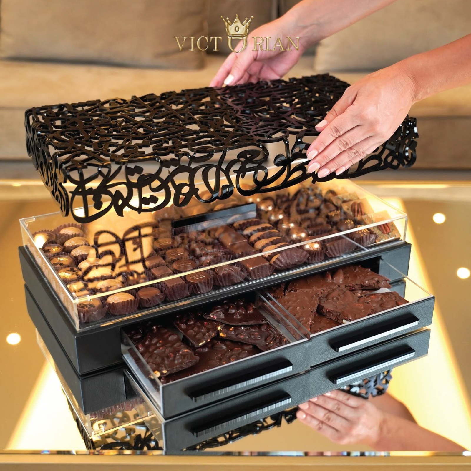 The Victoria Noir Chocolate Tray
