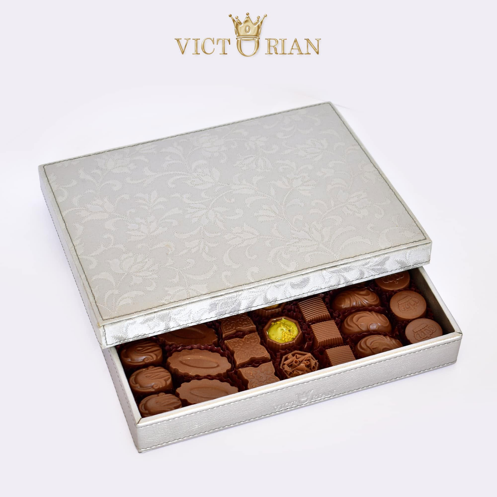 Victoria Signature Chocolate Box - Image 4