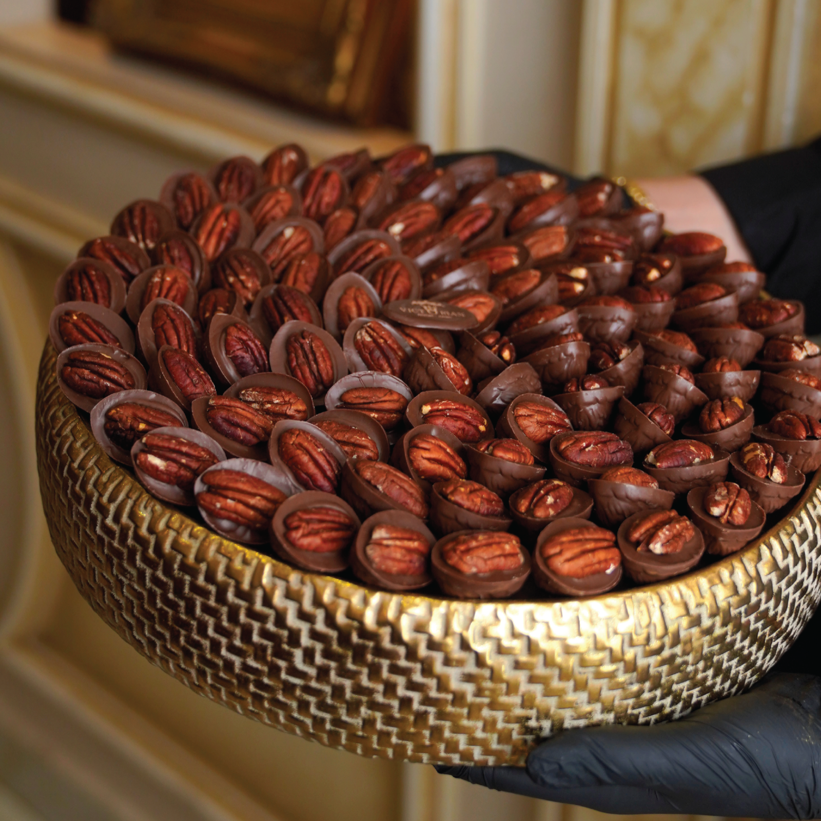 Pecan Privée Chocolate Platter